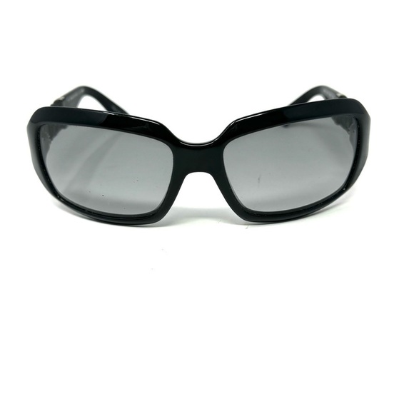 Fendi FS447 Black Sunglasses – 59mm Oversized with Braided Leather Temples main image 6